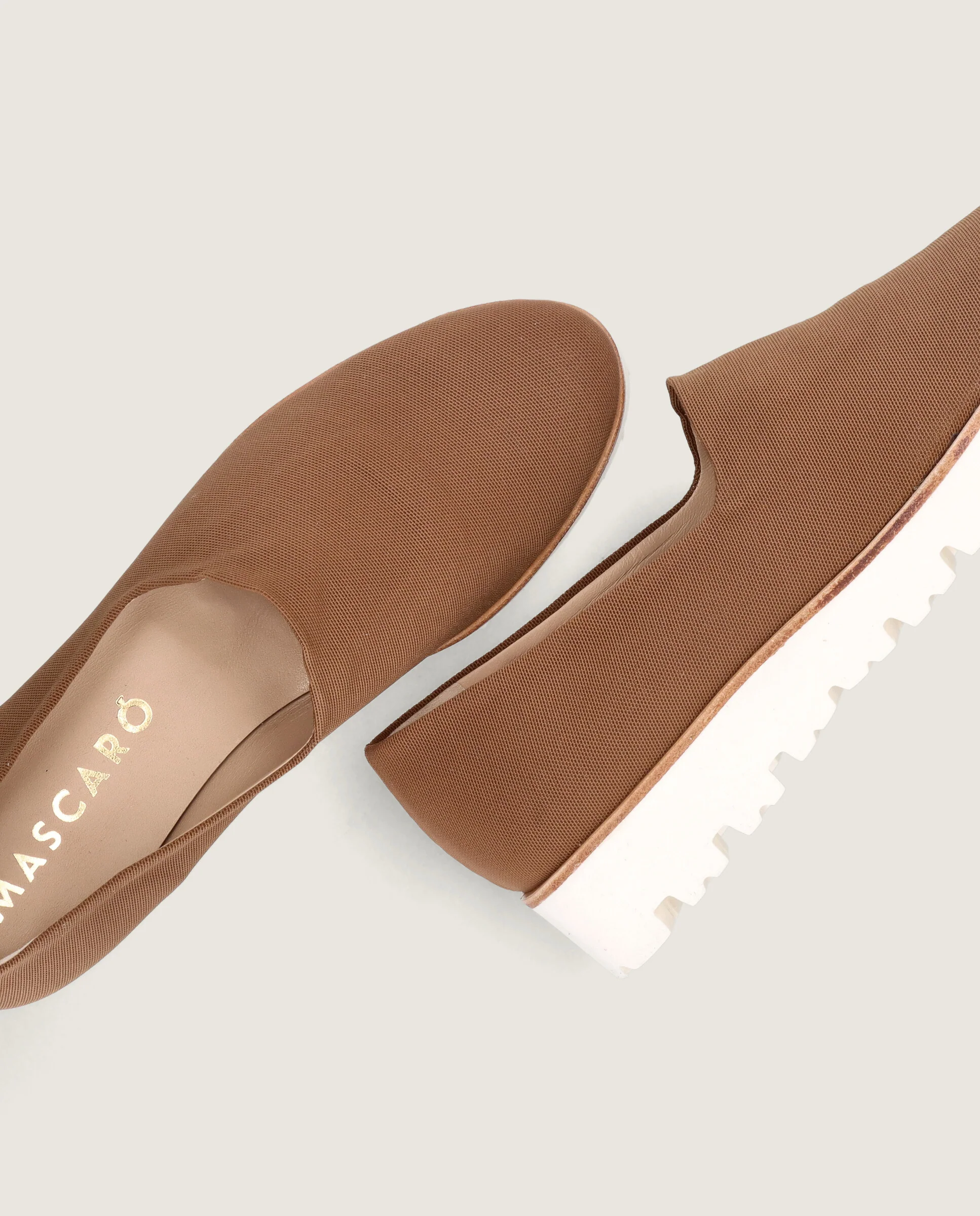 Loafers Charlize Marrones Tejidos - Image 4