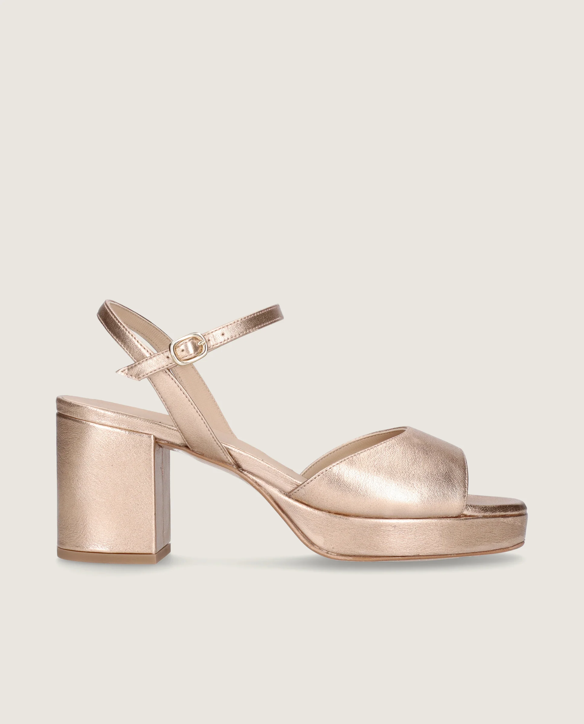 Sandalias Mae Dorados Pieles metalizadas - Image 3