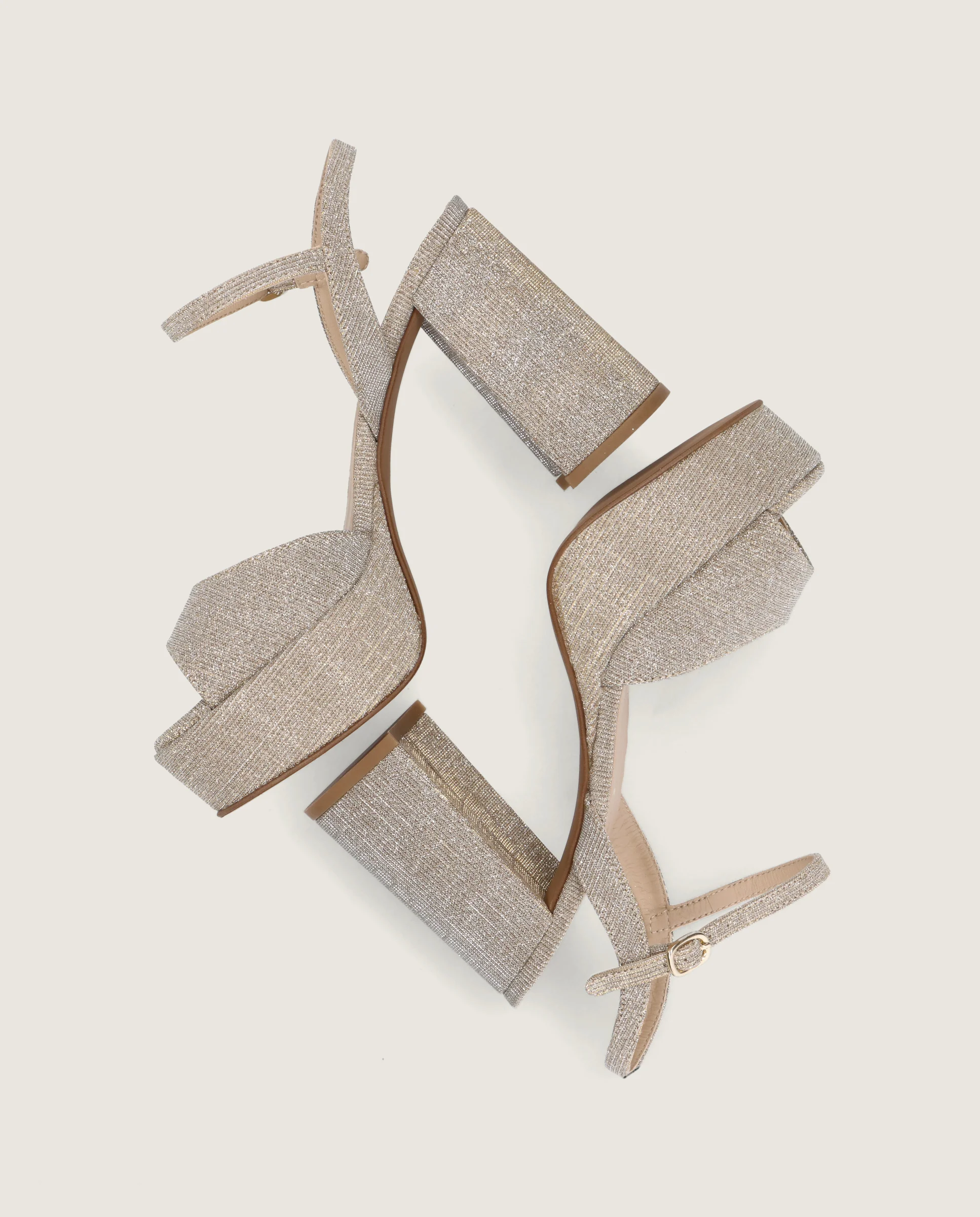 Sandalias Ruth Plateados Tejidos metalizados - Image 4